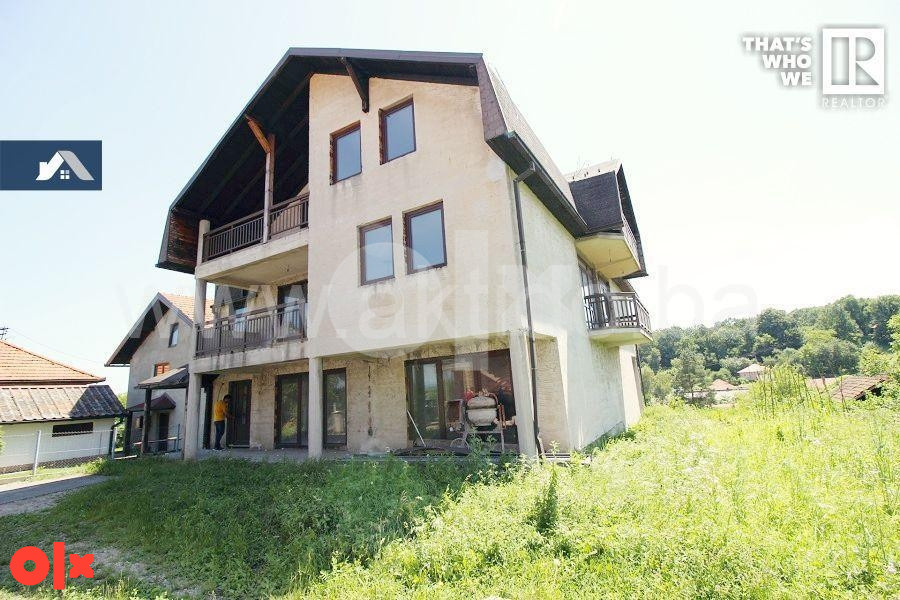 Kuća Puračić / Lukavac 576m2