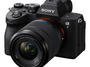 Sony A7 V  28-70 - PCFOTO
