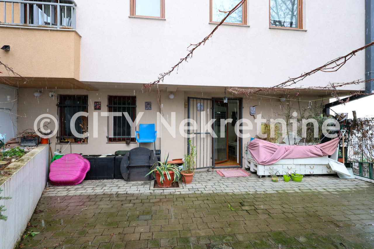 Dvosoban stan sa parkingom - Novo Sarajevo - Kovačići - 43 m2 10