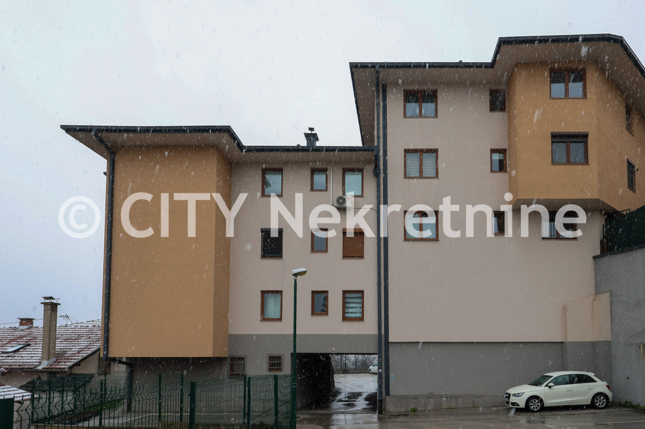 Dvosoban stan sa parkingom - Novo Sarajevo - Kovačići - 43 m2 21