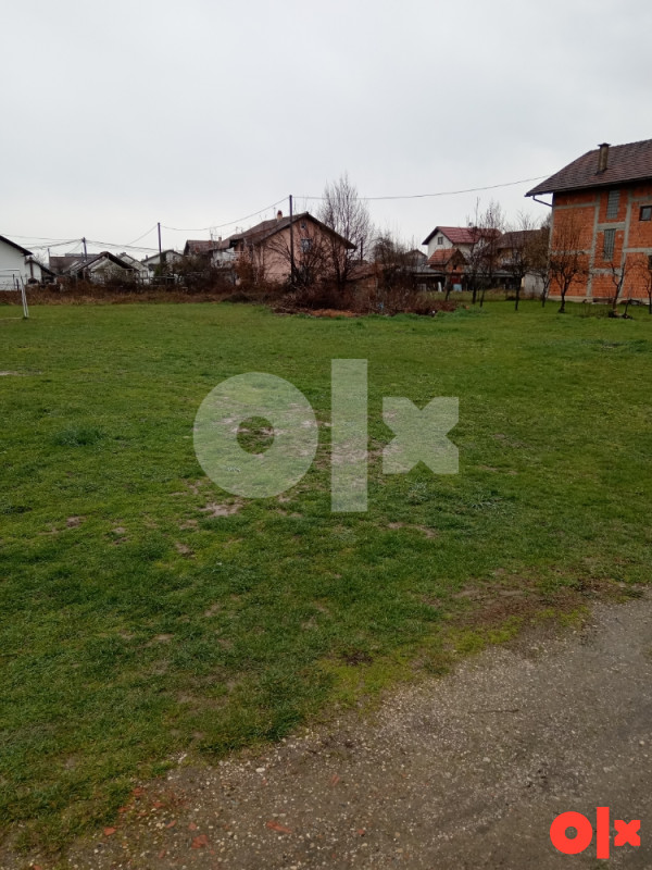 NA PRODAJU PLAC U NASELJU DERVIŠI