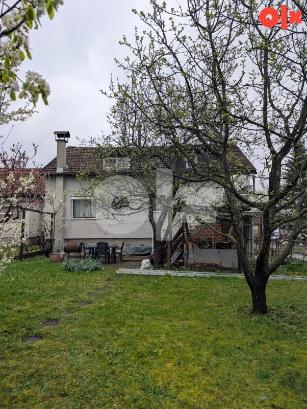 Izdavanje visokog prizemlja kuće Banja Luka 3