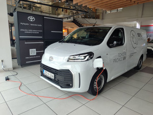 TOYOTA PROACE EV VAN 75kWh LONG COMFORT