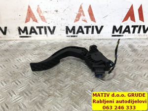 PAPUČICA gasa Audi Q5 80A 2,0 TDI 2019 8W1723523A PAP8