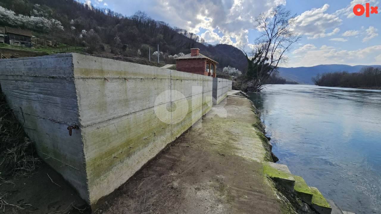 Zemljište Zvornik - Bratunac (Dubravice) 524m2 3