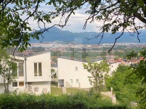Kuća u Osijek/Ilidža sa panoramskim pogledom na grad photo 4