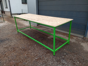 DOSTUPAN ODMAH: Radni sto bank sa osb plocom