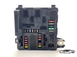 Kutija osigurača Renault MEGANE 2 8200306033C