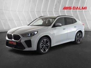 BMW X2 xDrive 20d 3xM-Sportpaket FULL-LED ICONIC GLOW VIRTUAL