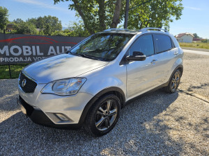 KORANDO 2.0 DIZEL 4X4 POGON 129KW / 2010.GOD / KOŽA / ALU FELUGE/