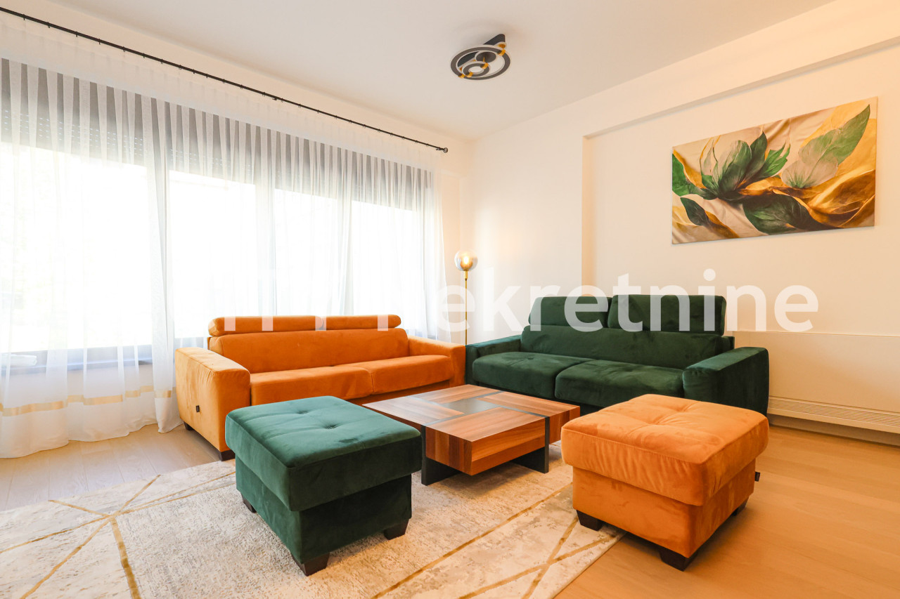 Dvosoban stan sa garažom - Novogradnja - Centar - 62 m2