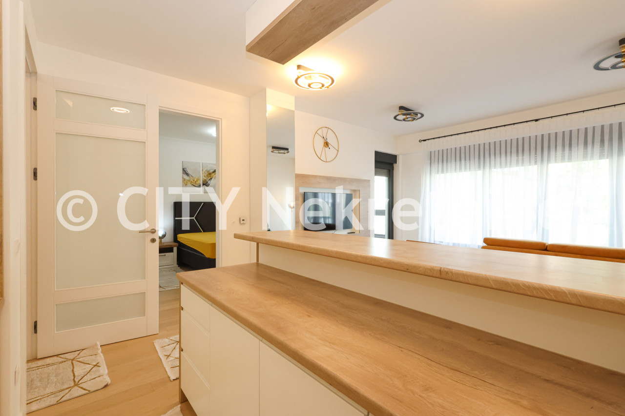 Dvosoban stan sa garažom - Novogradnja - Centar - 62 m2 8