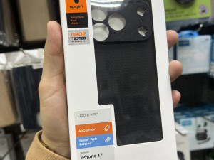 Spigen silikonska maskica iPhone 17 pro