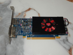 Graficka 1gb DDR5 HD7570