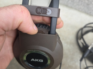 Akg k514