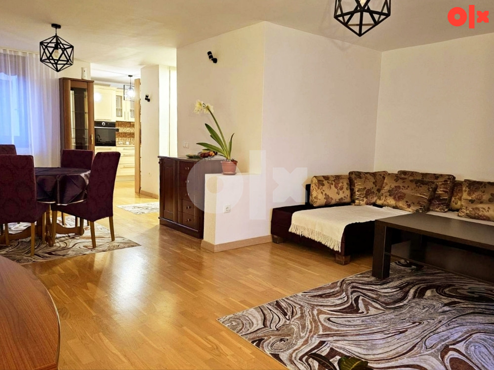 Ilidža - Trosoban stan CCA 84 m2