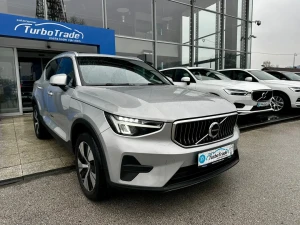VOLVO XC40 T4 RECHARGE FACELIFT