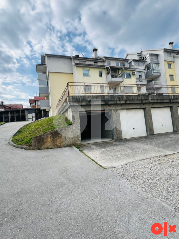 Garaža Joše Velika Kladuša