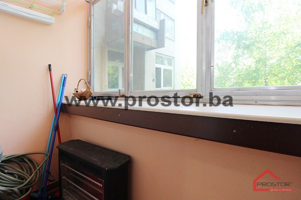 PROSTOR izdaje: Dvosoban stan, 56 m², Alipašino polje - Mehr
