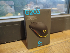 Logitech G203 Gaming Miš
