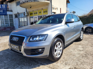 Audi Q5 2.0TDI  4X4