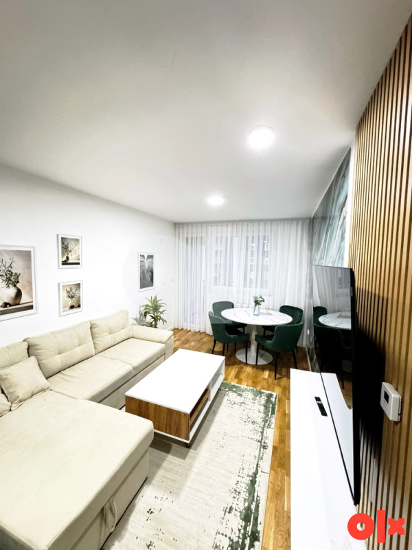 Istočno Sarajevo - Trosoban stan CCA 51 m2 3