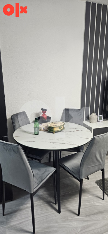 Stanovi i apartmani Cazin 3