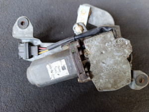 Zadnji motoric brisača VW Caddy 6K9955713