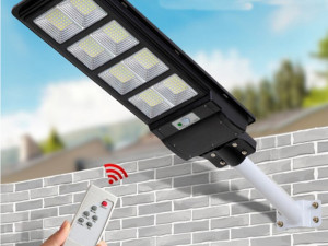Solarna ulicna rasvjeta sa daljinskim i senzorom pokreta led 240W
