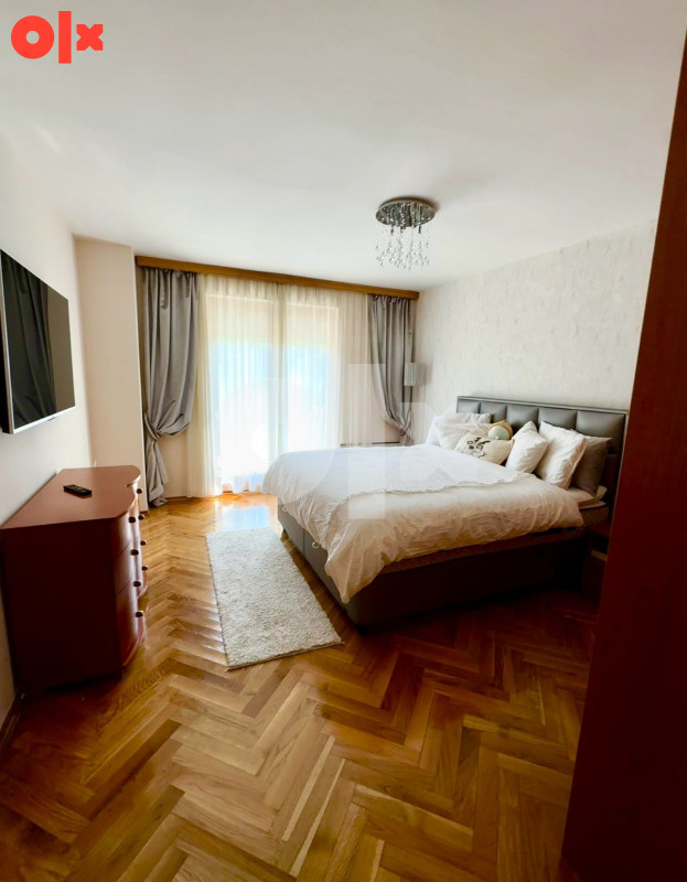 Luksuzna kuca Krupski slapovi, B. Luka, tel: 065/679-078 10
