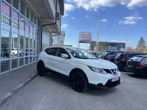 Nissan Qashqai 1.5 DCI 81kW 2016 god *led,navii,android