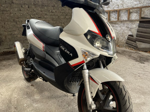 Gilera Runner 200 ST 2012 Akrapovič  Polini TOP STANJE