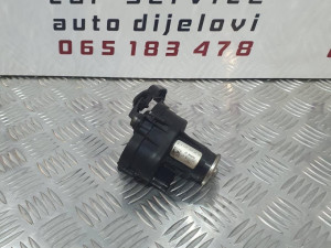 Motoric Usisne Grane Mercedes C W204 A6511500094
