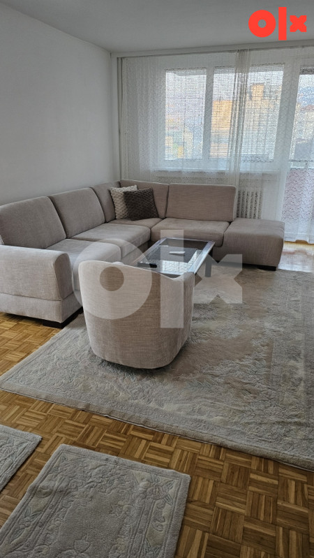 Troiposoban stan Drvenija - centar 2