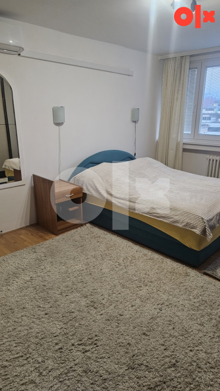 Troiposoban stan Drvenija - centar 3