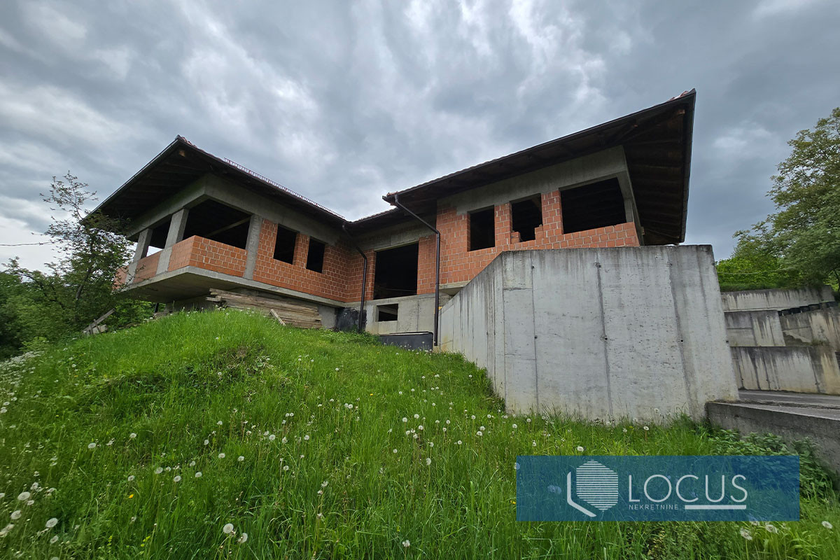 LOCUS: Dvije kuće na parceli 34.125m2, Barice, Vogošća 3