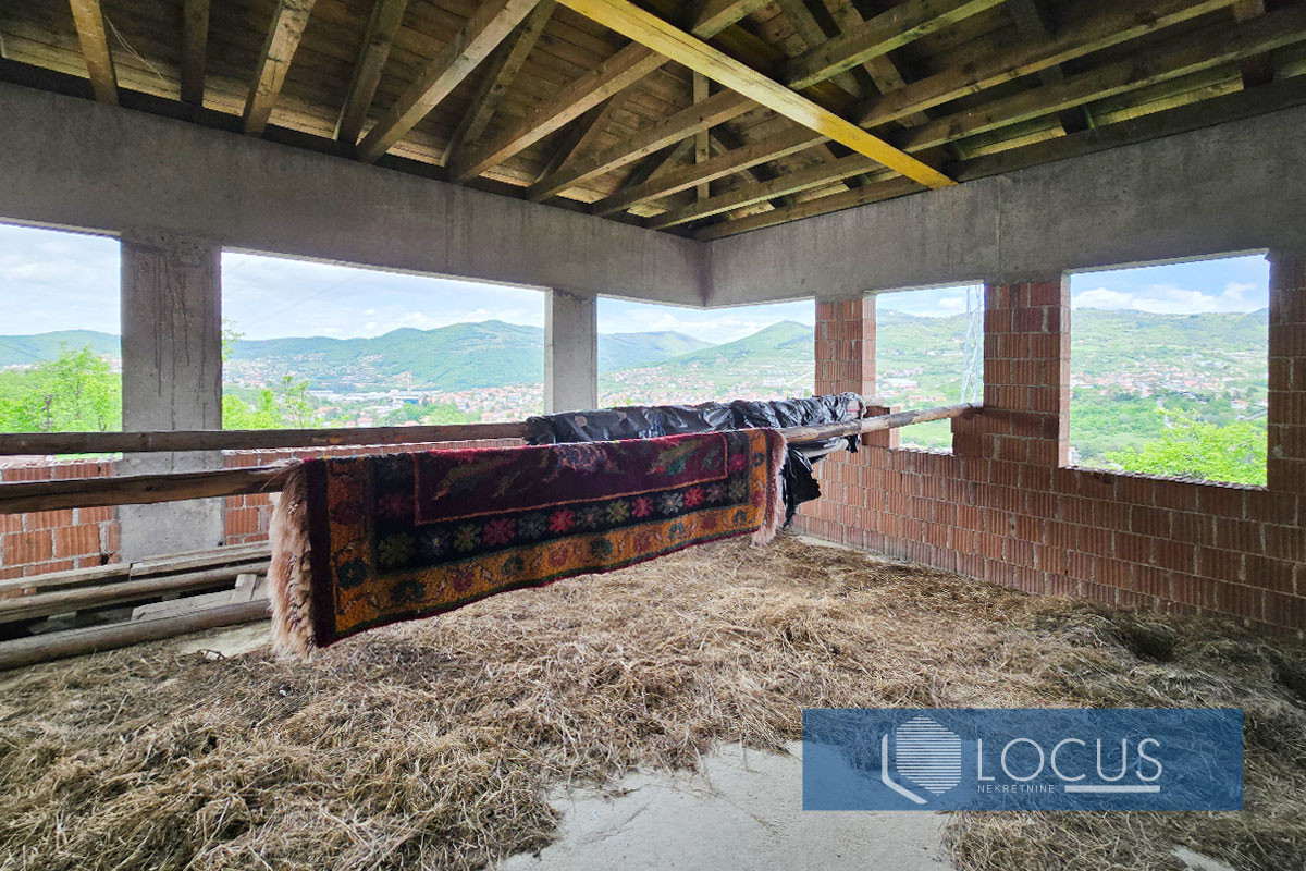 LOCUS: Dvije kuće na parceli 34.125m2, Barice, Vogošća 6