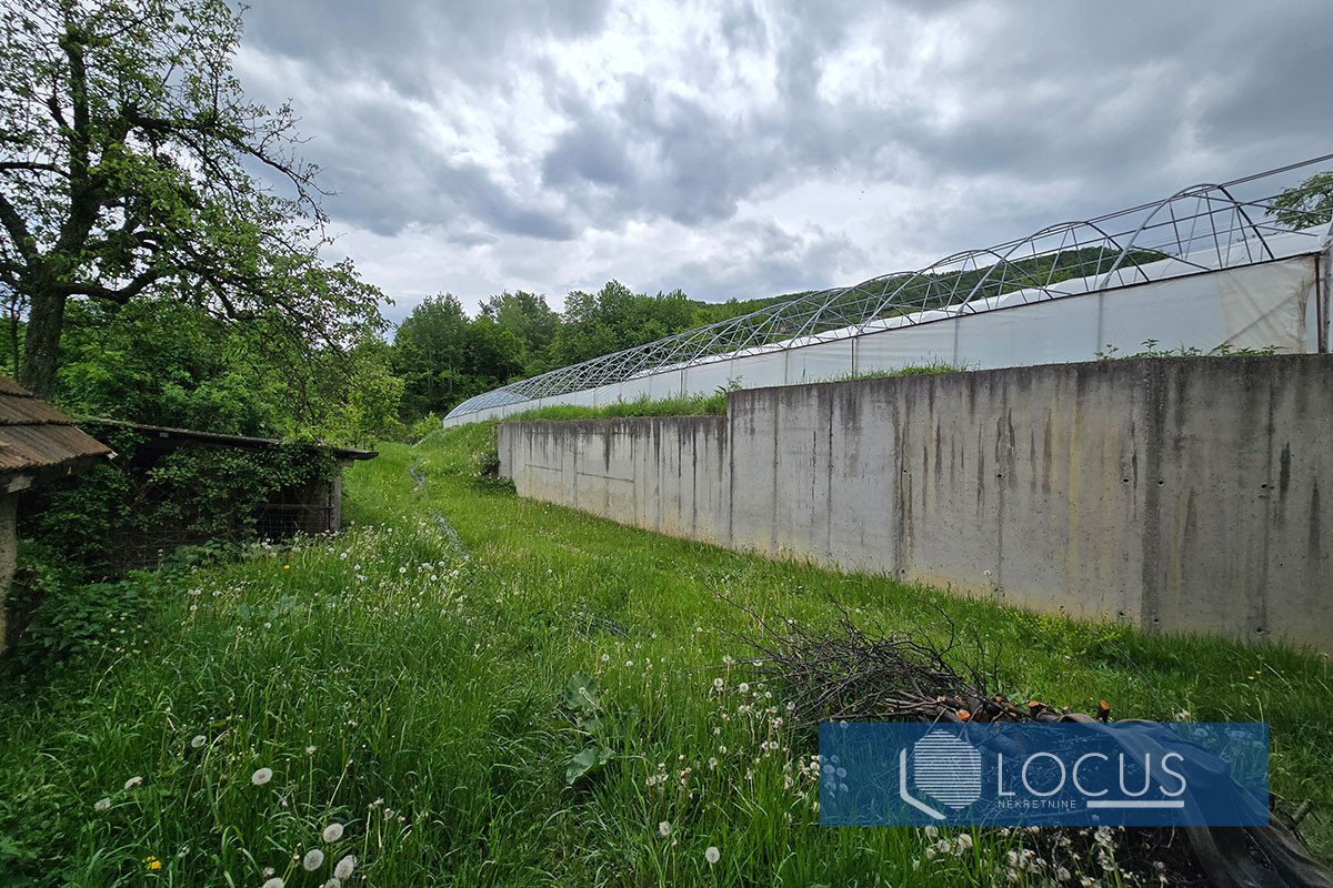 LOCUS: Dvije kuće na parceli 34.125m2, Barice, Vogošća 8