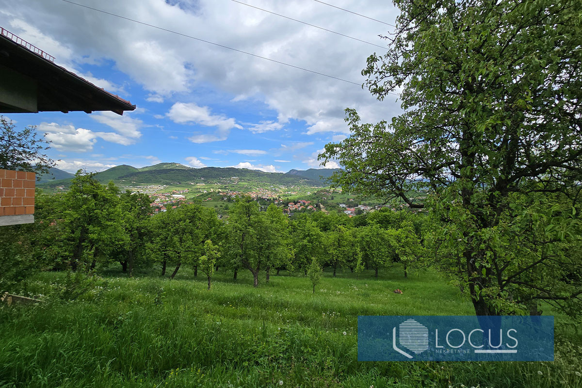 LOCUS: Dvije kuće na parceli 34.125m2, Barice, Vogošća 10