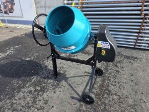 MJESALICA ZA BETON MIKSER 130L STRAUS AUSTRIA 750W