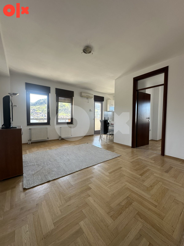 Trosoban stan sa garažnim mjestom 61m2 - podnožje Starčevice 2