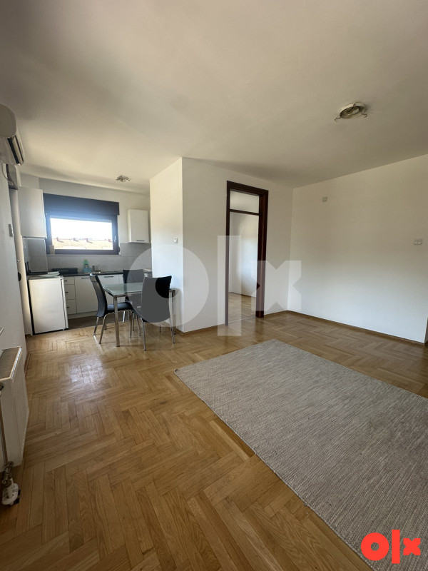 Trosoban stan sa garažnim mjestom 61m2 - podnožje Starčevice 3