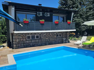 Villa sa bazenom Sarajevo | Savršena za Društvo & Parove