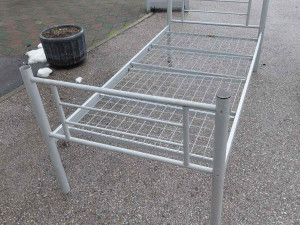 Metalni krevet 90x200