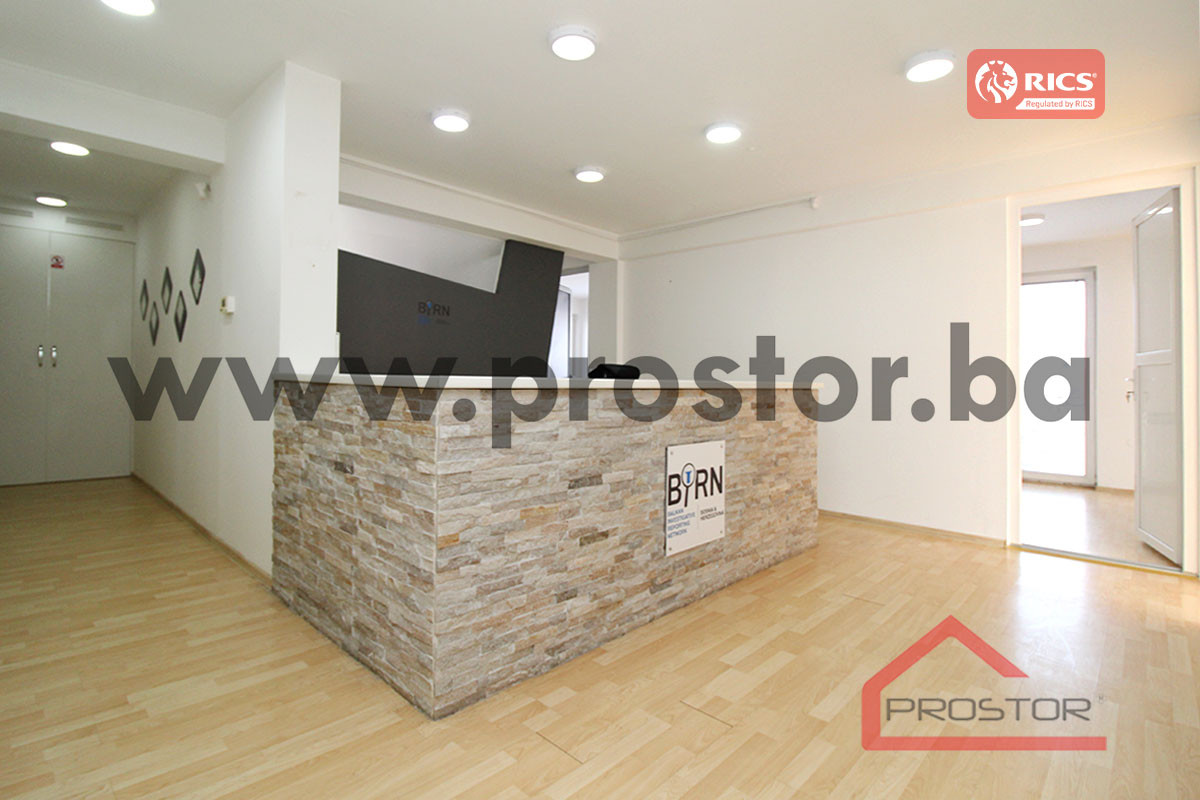 PROSTOR izdaje: Poslovni prostor, 180m2, Aneks