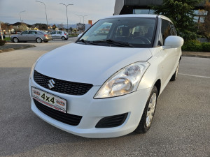 Suzuki Swift 12/2011 God 1.2 Benzin 69 Kw 4WD-4X4 Klima Uvoz CH