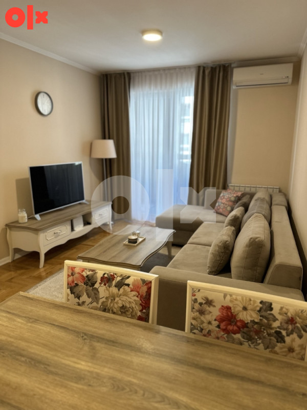 Stanovi i apartmani Sarajevo - Novo Sarajevo 6
