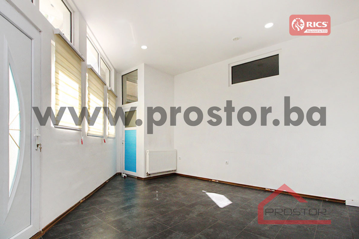 PROSTOR izdaje: Poslovni prostor, 65m2, Breka 4