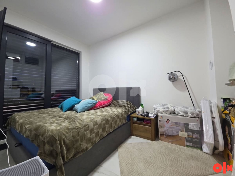 Dvosoban penthouse Bulevar 3