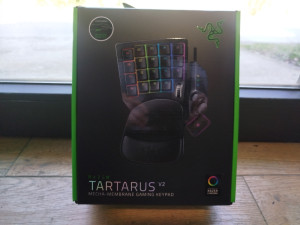 Razer Tartarus V2 Gaming Keypad za prave gejmere